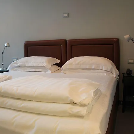 Otel Hotel Verona